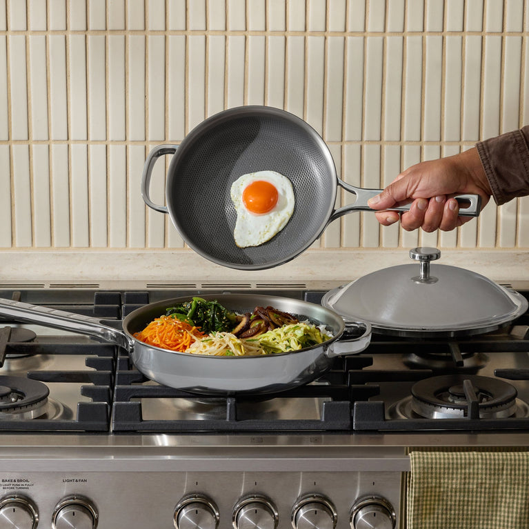 frying egg in chrome titanium mini always pan pro 